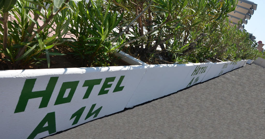 Hotel A-14 3*