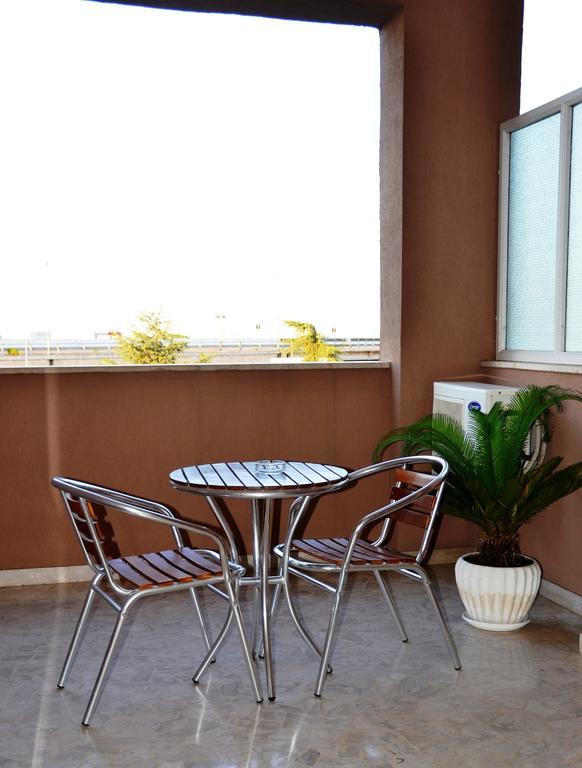 Hotel A-14 Modugno