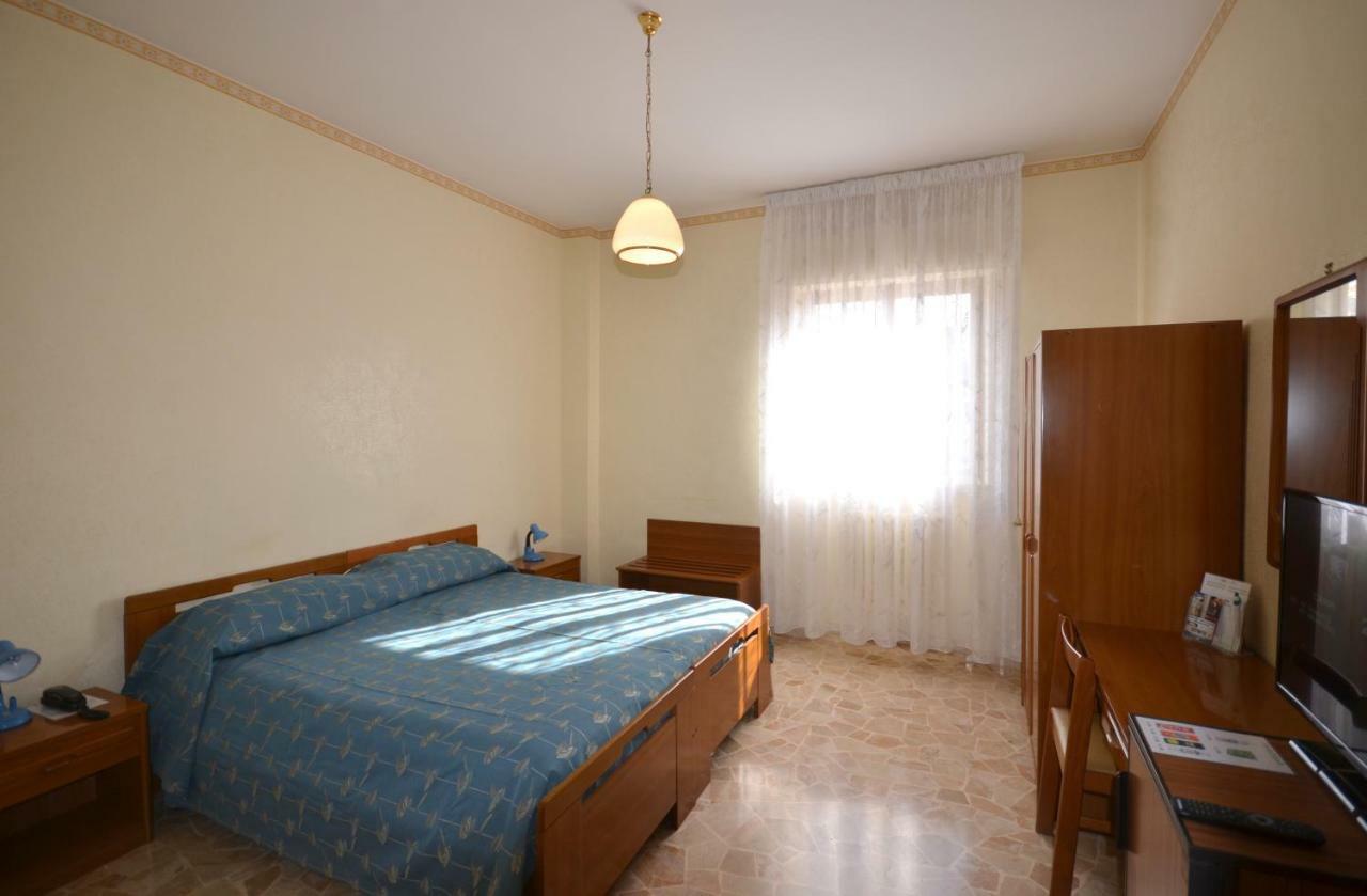 Hotel A-14 Modugno
